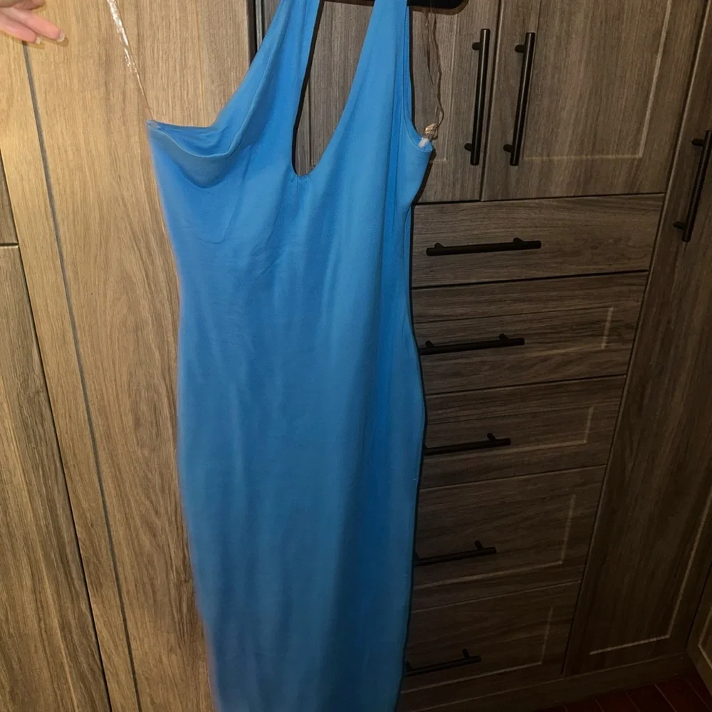 Fashion Nova Double Lined Maxi Dress - Picture 2 of 5